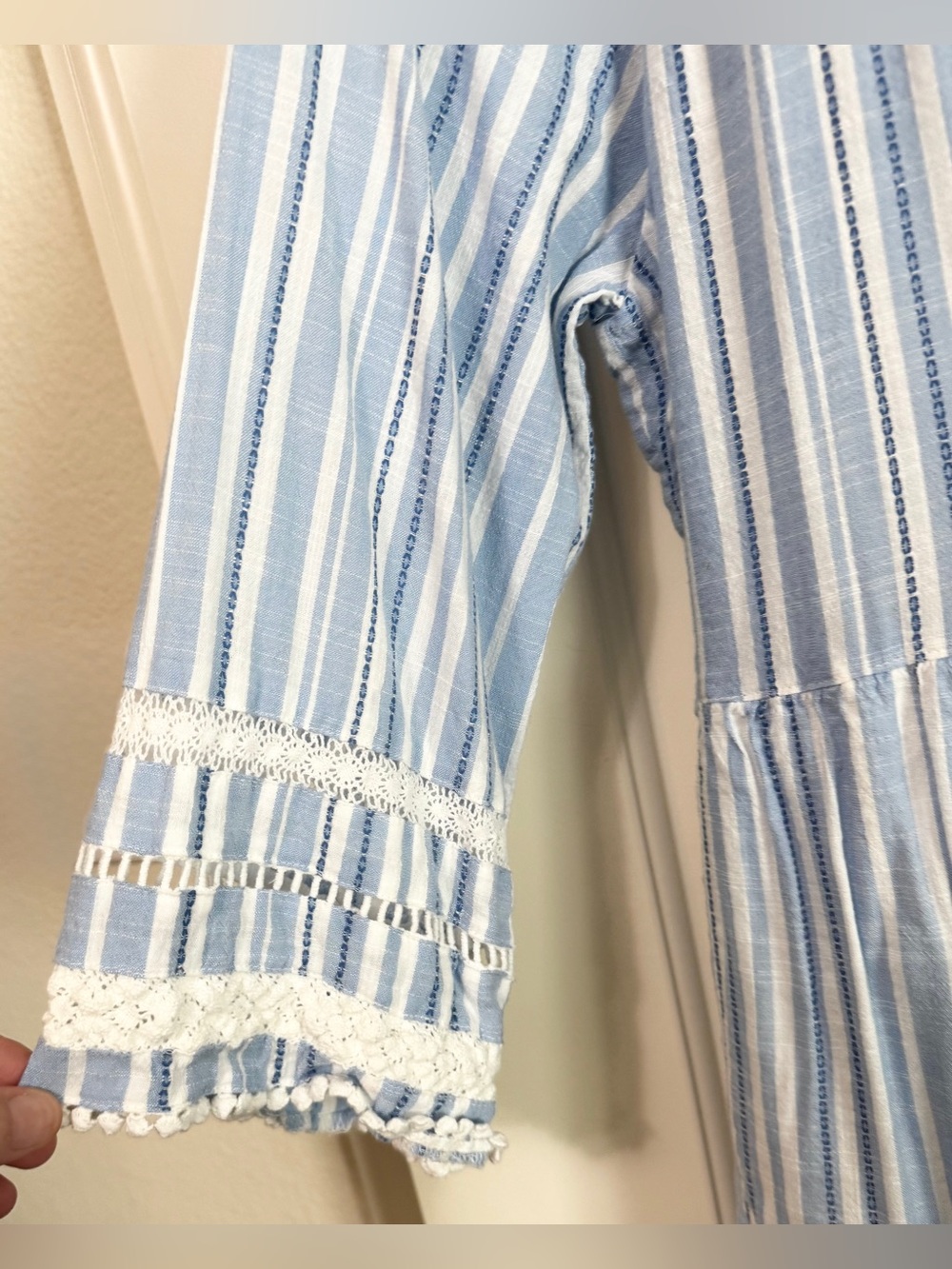 Tommy Bahama Blue Striped Tiered Dress Lace Trim Resort Cover-Up M - Picture 8 of 12